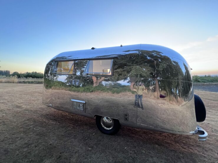 Airstream Globe Trotter 17