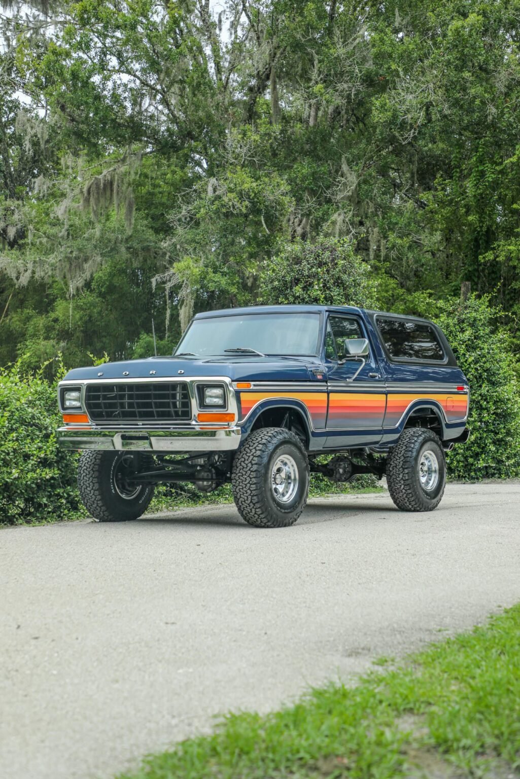 This Is A Godzilla-Powered Ford Bronco Ranger XLT With 430 BHP