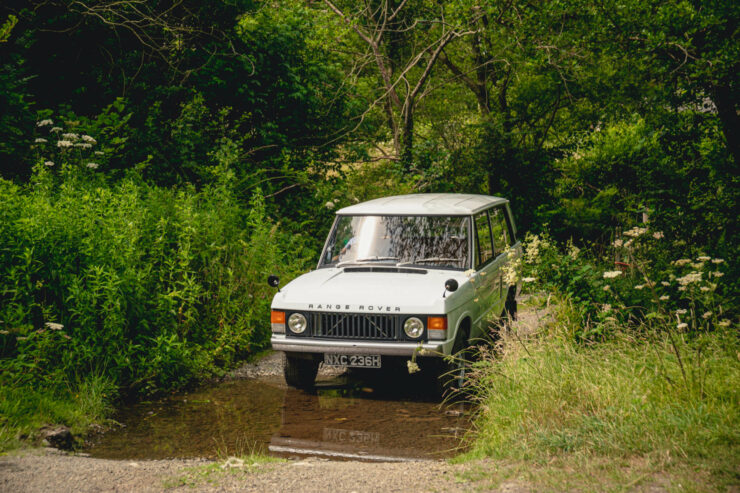 Pre-Production 1970 Range Rover Velar 28