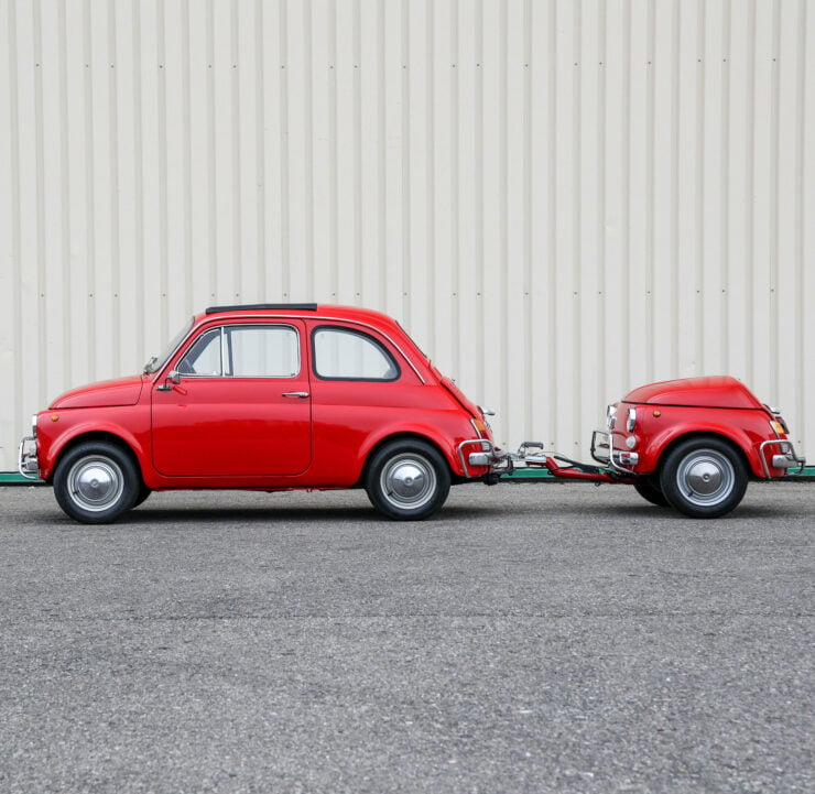 Fiat 500 L With Trailer 7