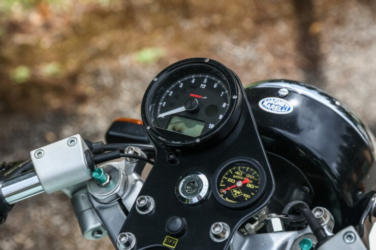 Moto Guzzi V1000 G5 Cafe Racer 17