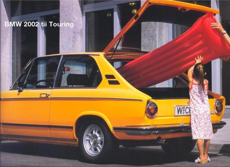 BMW 2002 Touring Brochure Ad