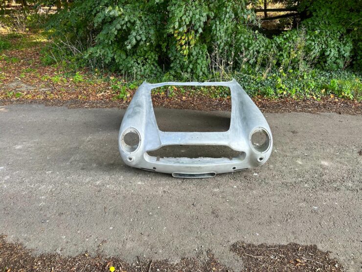 Aston Martin DB5 Nose Front End 6