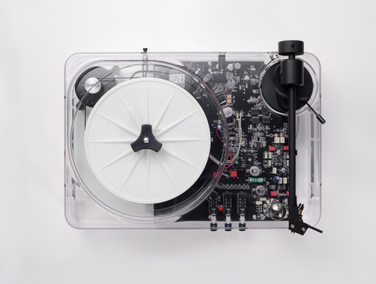 Gearbox Automatic Transparent Turntable MkII 2