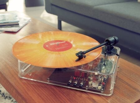Gearbox Automatic Transparent Turntable MkII
