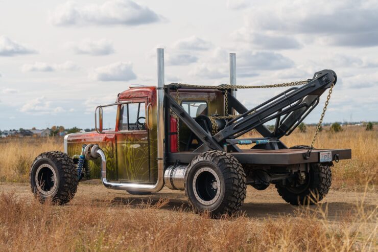 Peterbilt Tow Truck Fast & Furious Hobbs & Shaw 4