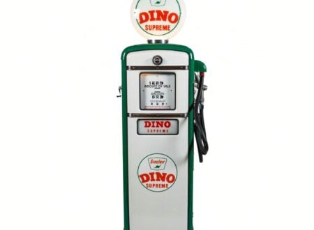 Sinclair Dino Supreme Gas Pump