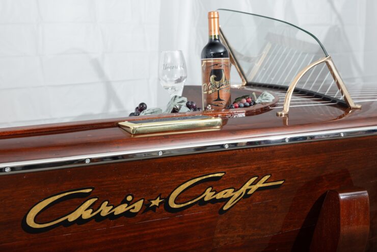 Chris-Craft Deluxe Runabout Boat Bar 7