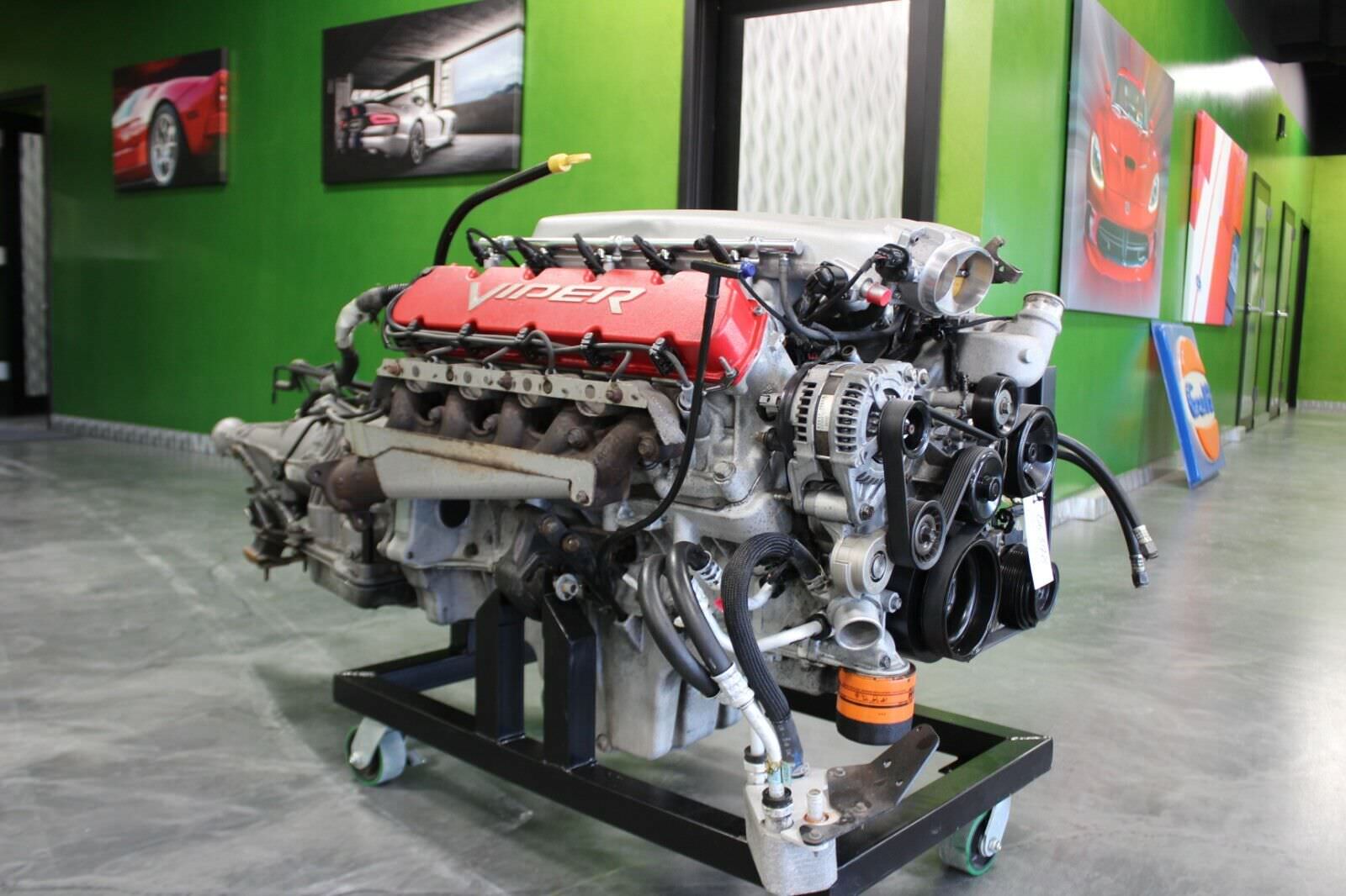 Dodge Ram SRT-10 V10 Engine