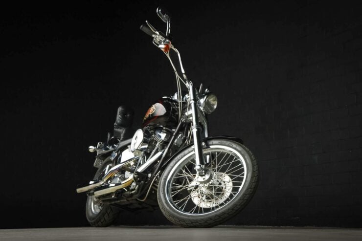 Harley-Davidson Softail Custom 9