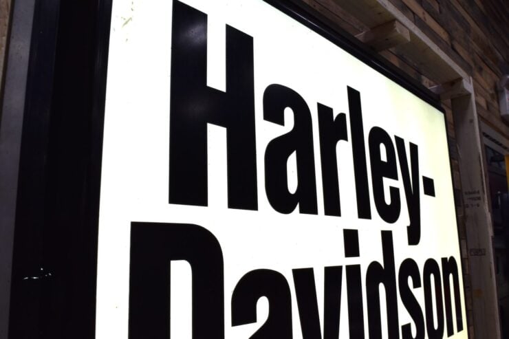 Illuminated Harley-Davidson Dealership Sign 4