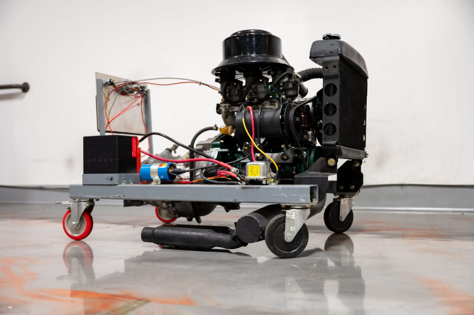 Two-Stroke: A Saab 96 Engine + Gearbox On A Test Stand