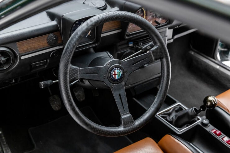 Alfa Romeo Alfetta GTV 12