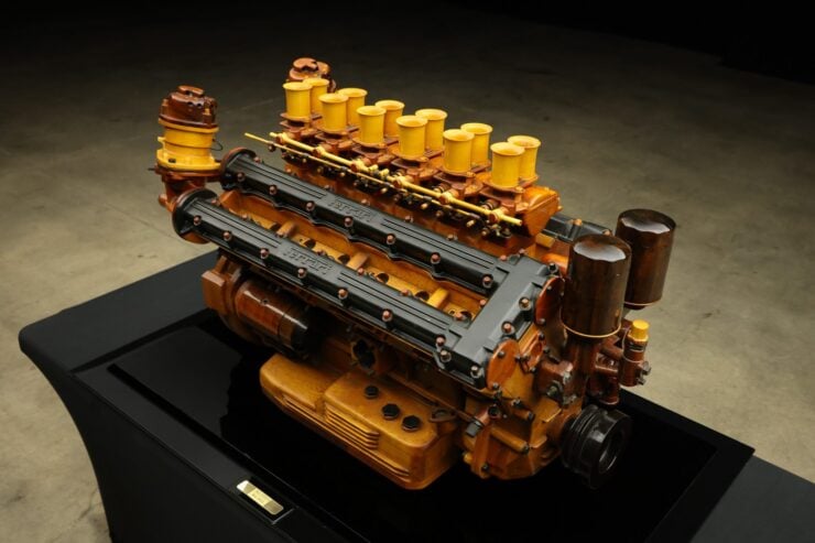 Scale Model Ferrari Colombo V12 Engine 21