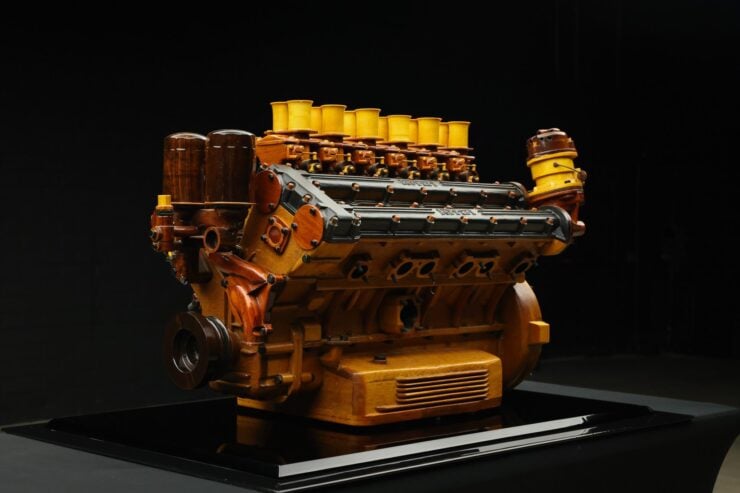 Scale Model Ferrari Colombo V12 Engine 7