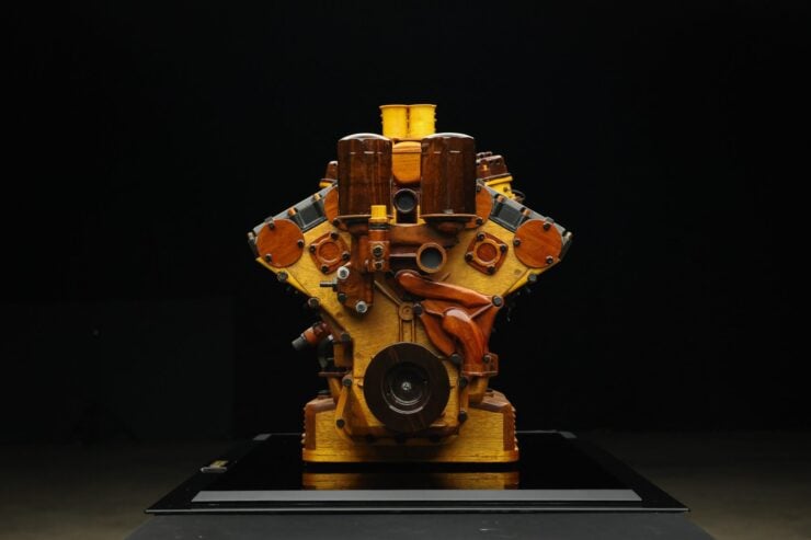 Scale Model Ferrari Colombo V12 Engine 9