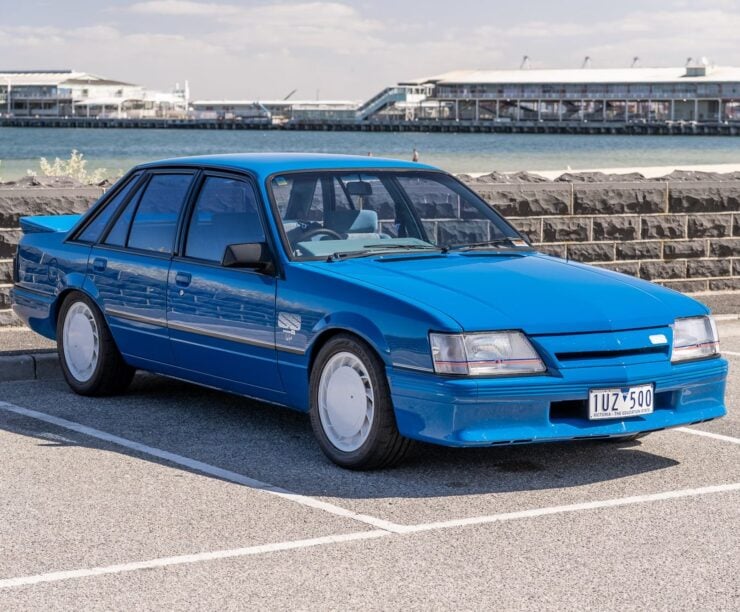 Holden Commodore VK SS Group A 5