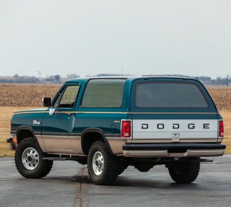 Dodge Ramcharger Canyon Sport 4