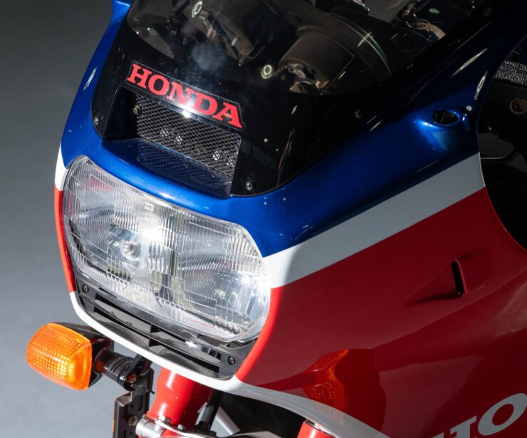 Honda VF1000R 5