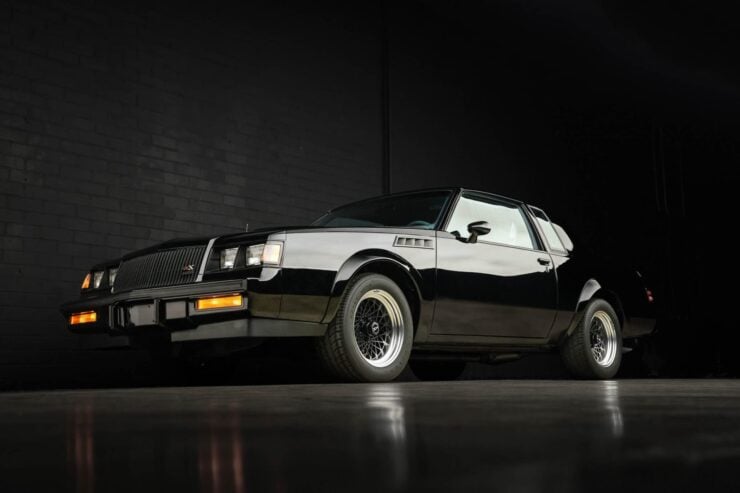 Buick GNX 13