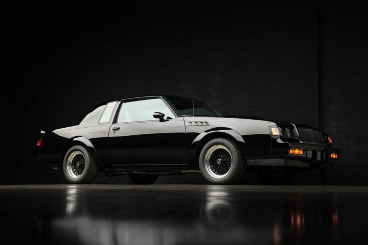 Buick GNX 6