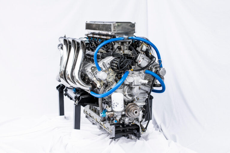 For Sale: A Rare 9.3 Liter Lamborghini L900 V12 Marine Engine