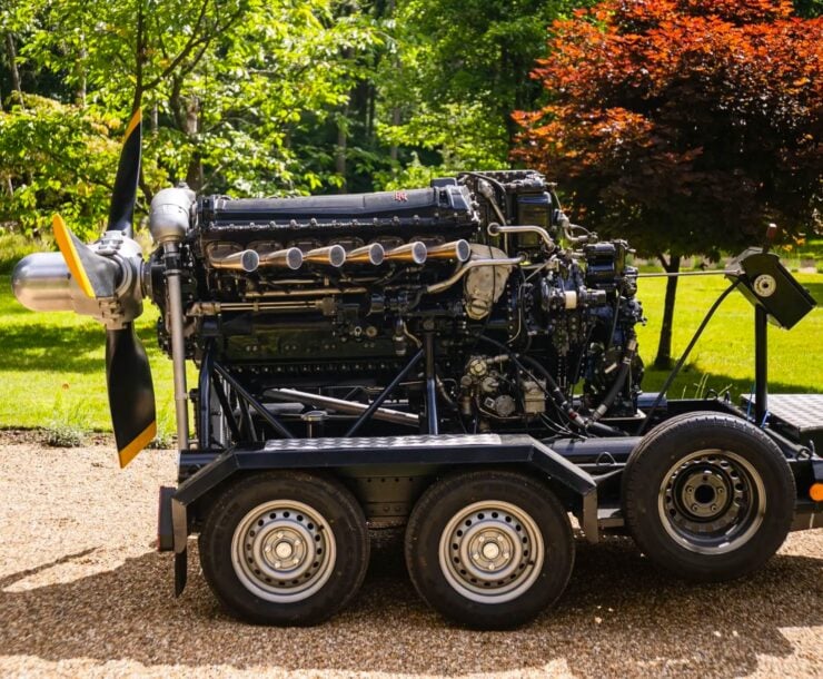 27 Liter Rolls-Royce Merlin V12 9