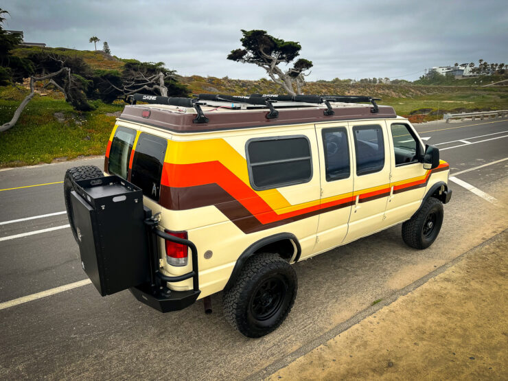 Ford E-350 4×4 Sportsmobile Camper V10 Van 16