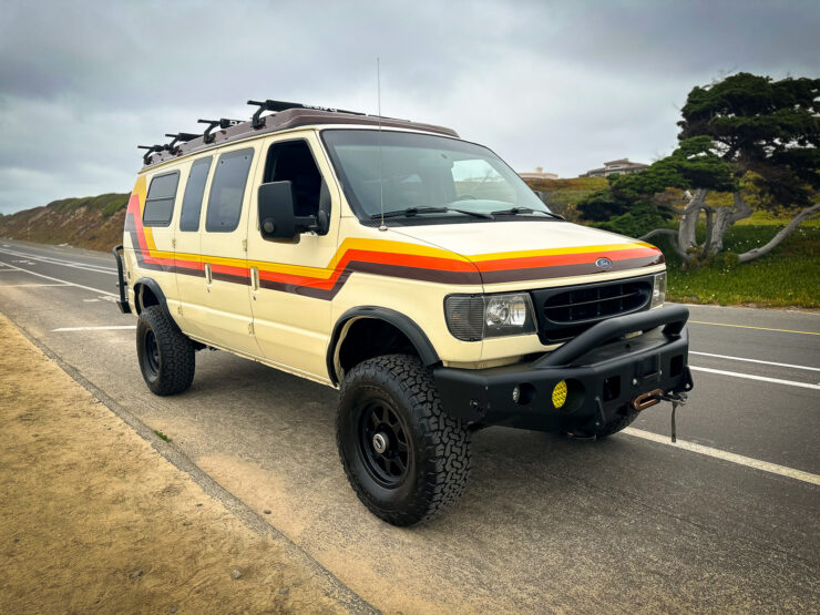 Ford E-350 4×4 Sportsmobile Camper V10 Van 22