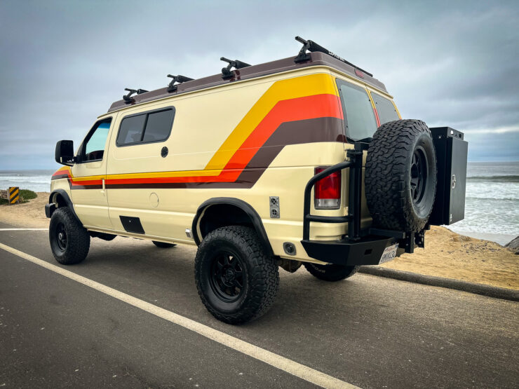 Ford E-350 4×4 Sportsmobile Camper V10 Van 24