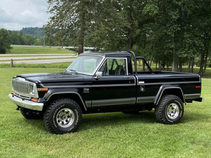 Jeep J10 Laredo Pickup Truck