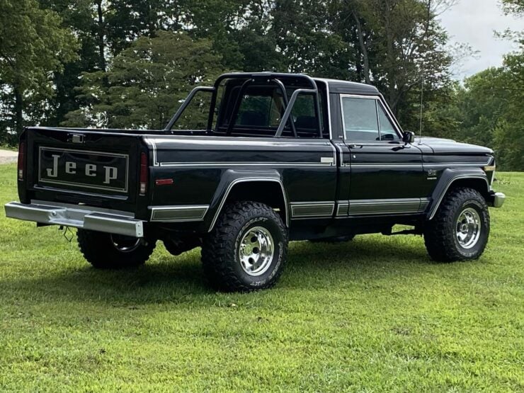 Jeep J10 Laredo Pickup Truck 9