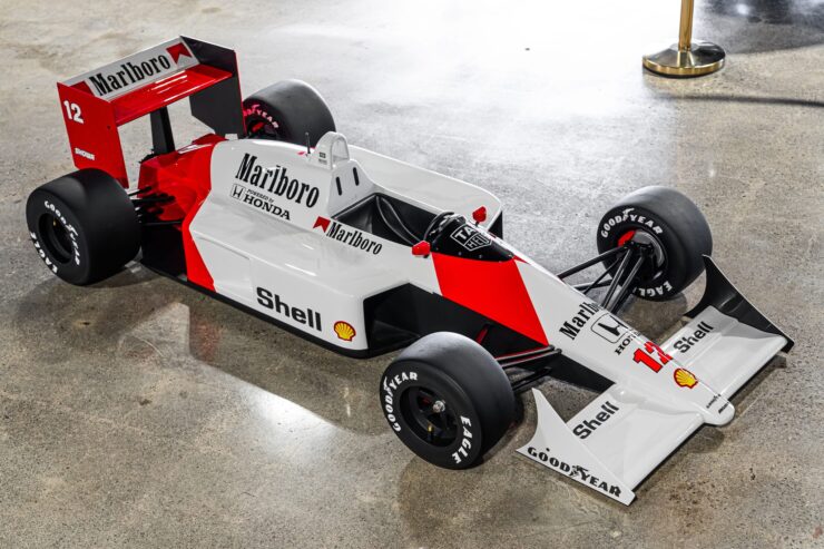 McLaren MP4-4 Formula One Car Scale Model 16