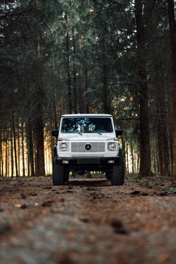 Mercedes-Benz G-Wagon V8 9