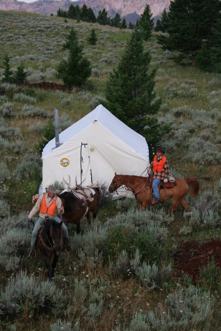 Montana Canvas Traditional Canvas Wall Tent 10