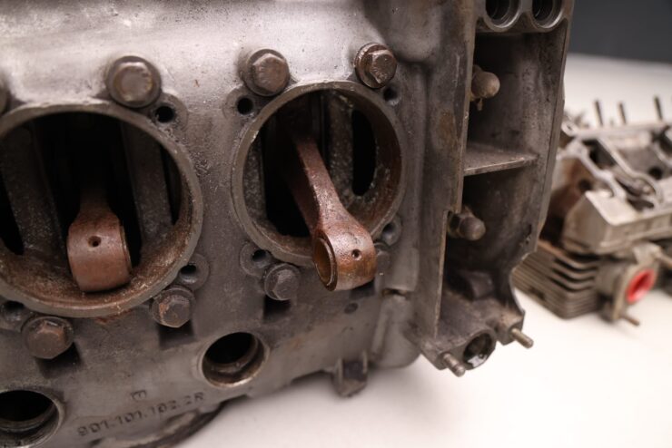 Porsche 911 Engine 11