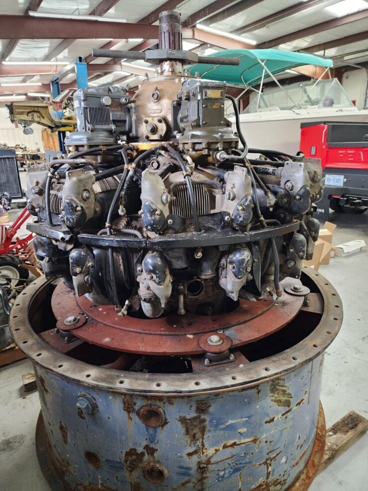 Pratt & Whitney R-2000 Twin Wasp Radial Engine 6