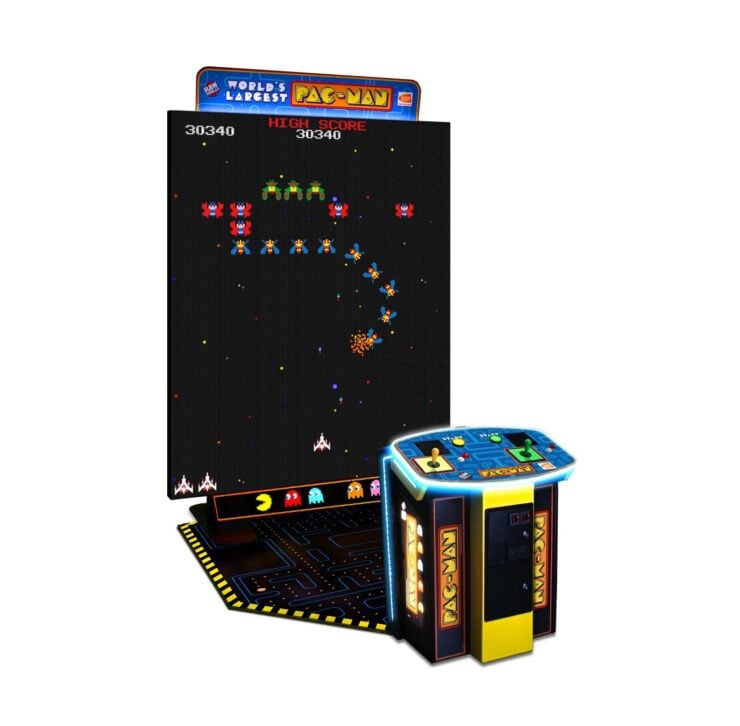 Worlds Largest Pac‐Man Arcade Game Galaga