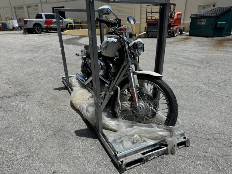 Harley-Davidson Sportster Custom 100th Anniversary 14