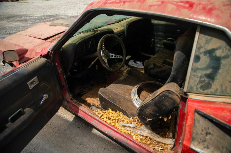 1969 Ford Mustang Barn Find 3