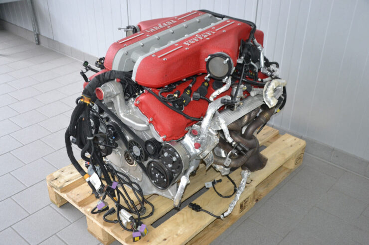 Ferrari FF Engine 1