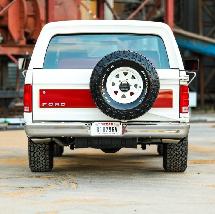 Godzilla-Powered Ford Bronco 2