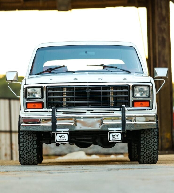 Godzilla-Powered Ford Bronco 6