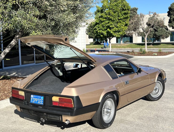 L’Automobile Ventura 16