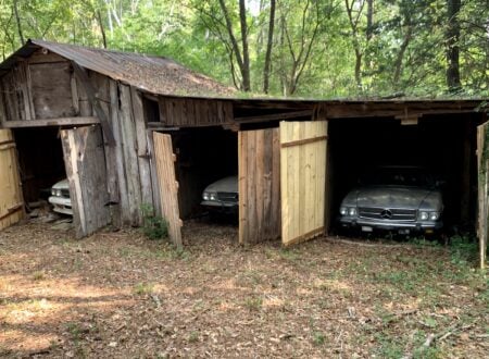 Mercedes-Benz R107 Barn Find