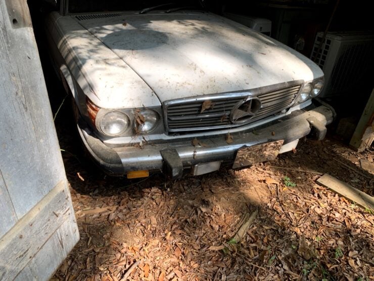 Mercedes-Benz R107 Barn Find 8