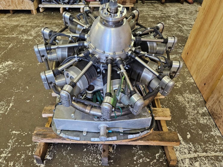 Rotec 7-Cylinder Radial Engine R2800 5