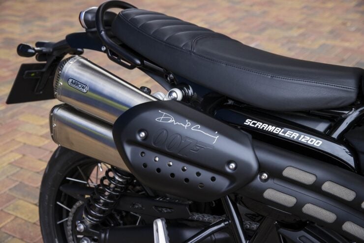 Triumph Scrambler 1200 Bond Edition 6