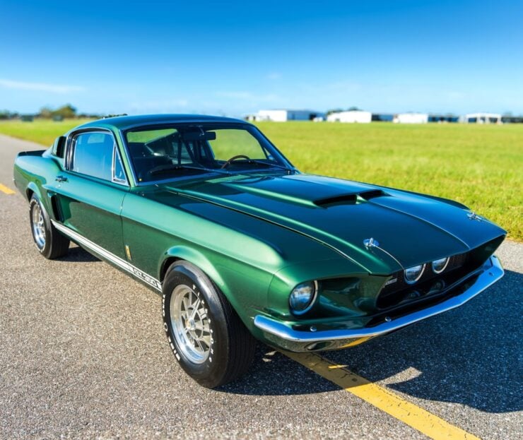 Shelby GT350 4