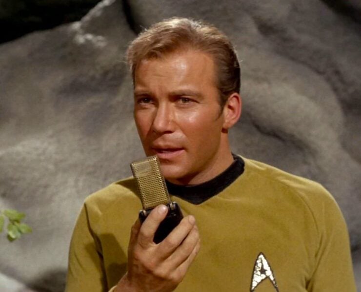 Star Trek Communicator 10